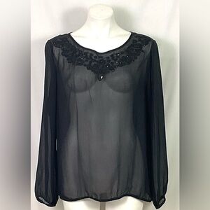 Chicos-– ultra, feminine black, pure silk, blouse – Chico size 1